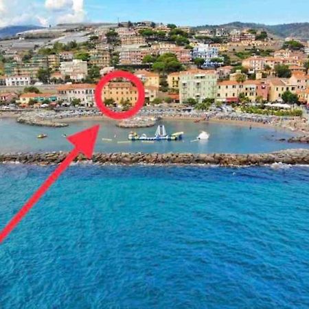 Casa Nana Lejlighed Santo Stefano al Mare Eksteriør billede