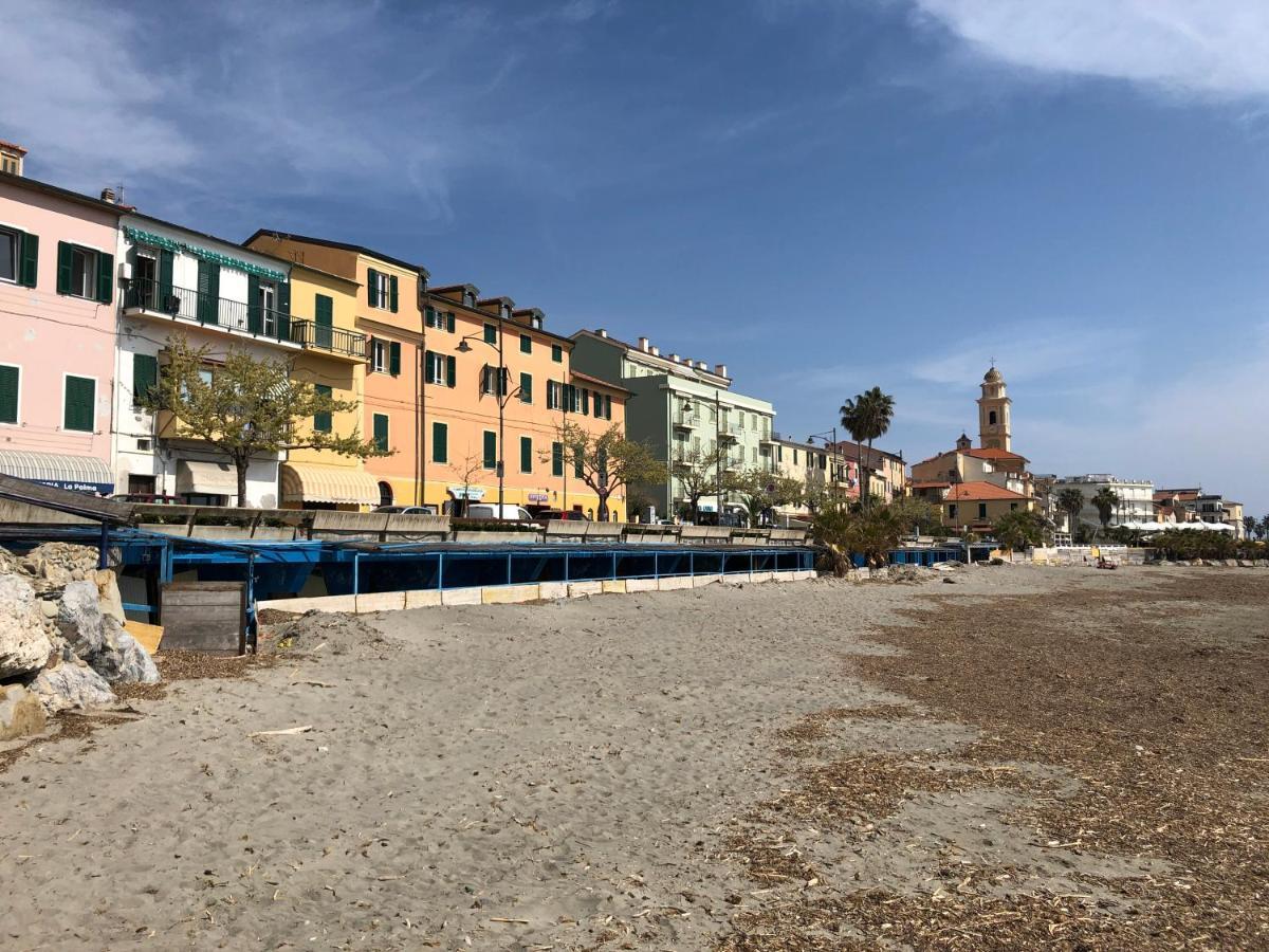 Casa Nana Lejlighed Santo Stefano al Mare Eksteriør billede